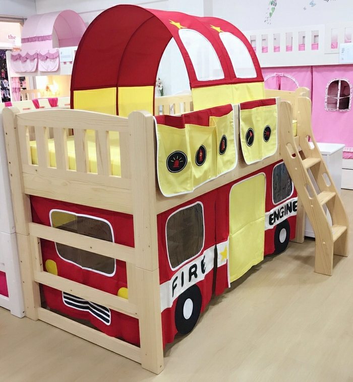 Children bunk bed curtain - Fire Engine