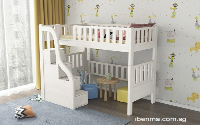 Space-saving Kids Loft Bed with Front Stairs